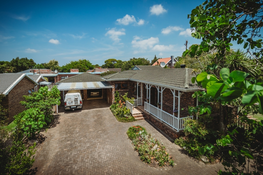 3 Bedroom Property for Sale in Fernridge Western Cape